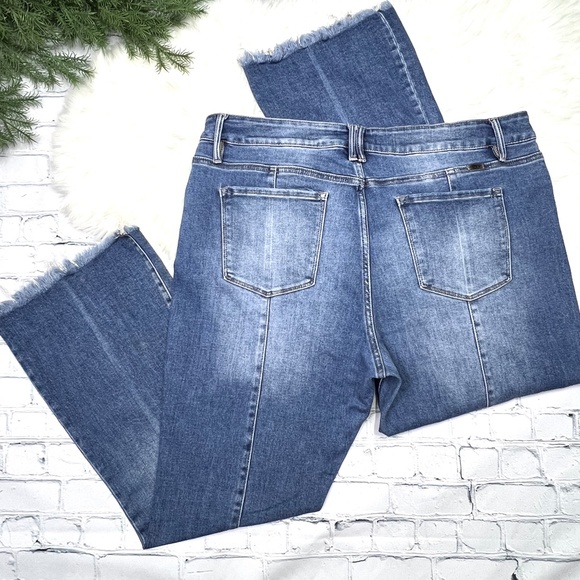 🚫SOLD! •👖|•KACAN•| Contrast Panel High Rise Flare Bottom Jeans👖 - Picture 2 of 14